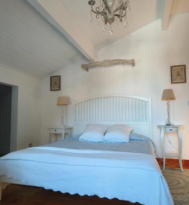 Hendaye Apartment | Cozy Apartment in Hendaya with Kitchen Amenities