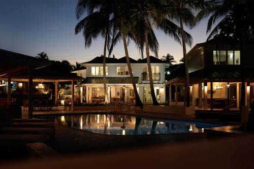 Tower Isle Villa | Coral Cay Villas: Oceanfront Retreat with Private Beach