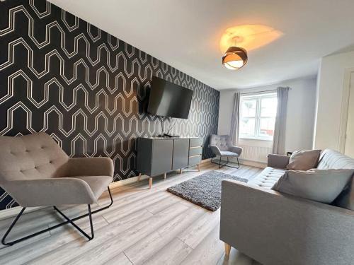 Thornaby On Tees House | Pet-Friendly Coral House with 10/10 Guest Reviews
