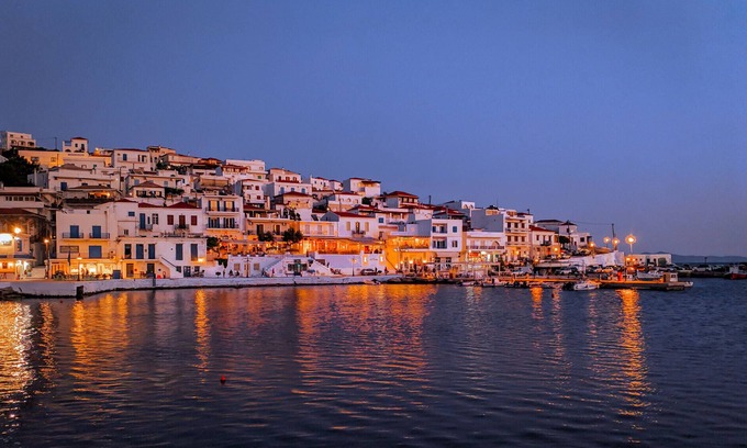 Mpatsi Apartment | Corali Suites Andros: Breathtaking Oceanfront Retreat