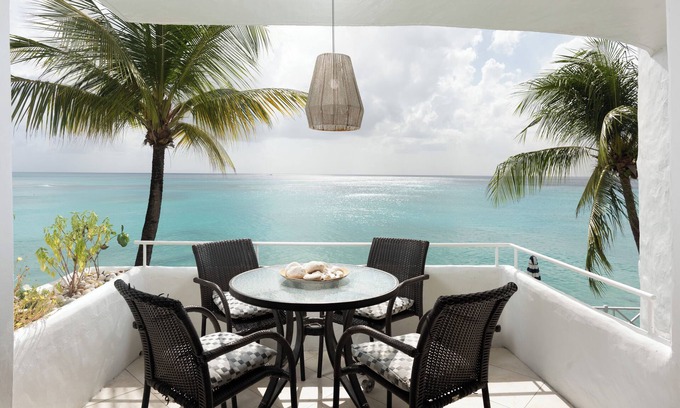 Prospect Apartment | Oceanfront Escape at Coralita No.2 with Family-Friendly Perks