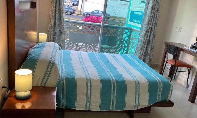 La Paz Bed & Breakfast | Family-Friendly CORDIALITY INN with High Guest Ratings