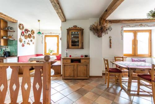 Pellizzano Cabin | Pet-Friendly iRIVAS Lodge: Guest Rated 9.2/10 Escape
