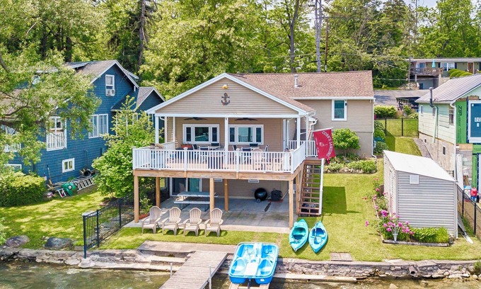 Seneca Falls House | Cork's Landing: Lake View Retreat on Cayuga Wine Trail