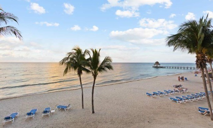 Costa Maya Condo | Beachfront Corner Unit with Pool, Spa & 10/10 Guest Rating