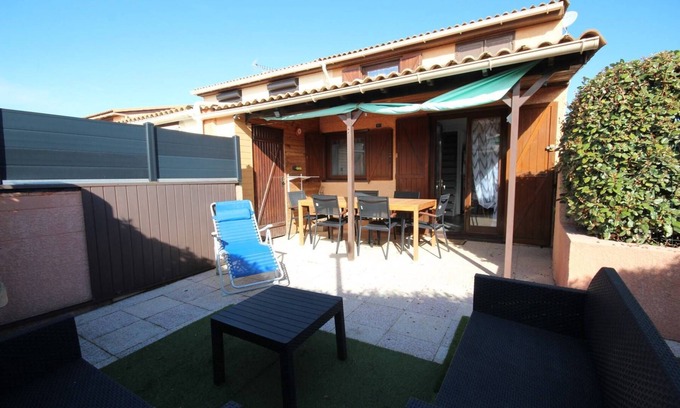 Portiragnes-Plage House | Relaxing Corner Villa at Les Tamaris with Ocean View