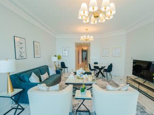 Ash Shati Apartment | Scenic Corniche View Hotel with Family-Friendly Amenities