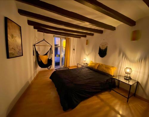Cornudella de Montsant Apartment | Cozy Cornu Karma Apartment El Pati: Pet Friendly Retreat