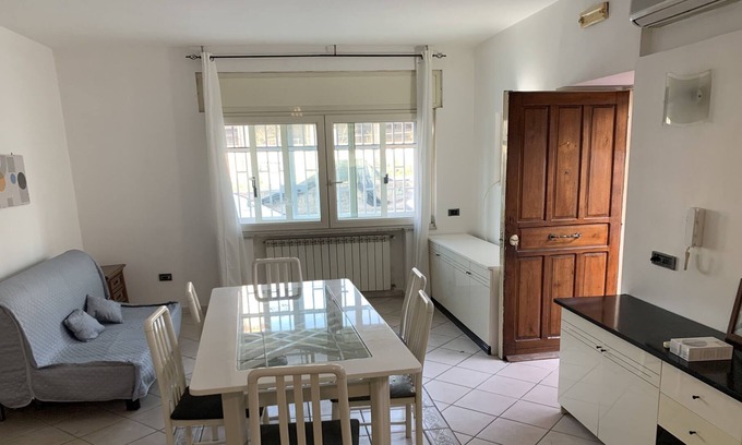 Posillipo Apartment | Coroglio Apt 5 Minutes From The Sea, Napoli, Italy