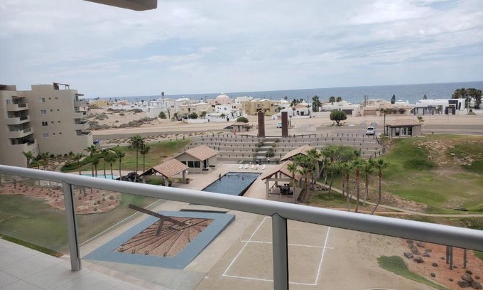 Las Conchas Apartment | Relax at Corona Del Sol 1003, Puerto Peñasco & Poolside Fun