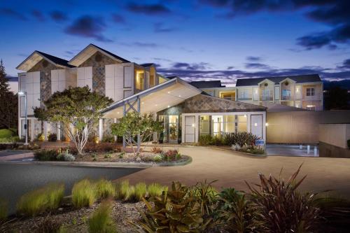 Sunnyvale Hotel | Relaxing Stay at Corporate Inn Sunnyvale - All-Suite Hotel