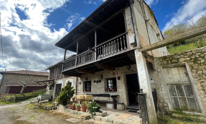 Llerandi Cottage | Corrada, house for 5 people in Priede, Piloña