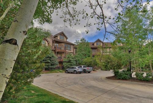 Warrior's Mark House | Convenient Corral Hideaway Near Downtown with Pool Access