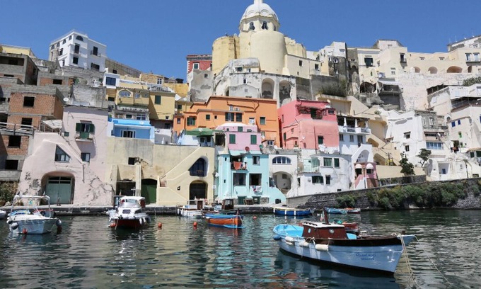 Procida House | CORRICELLA SEA WINDOW new structure