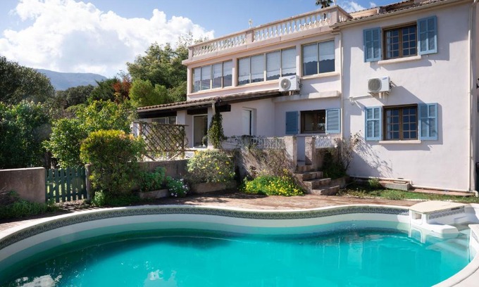 Furiani Apartment | Relax at Corsica Fiurita: Family-Friendly with Ocean Views