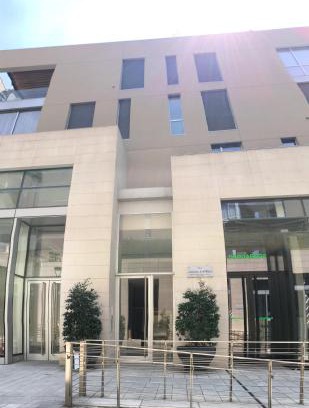 Porta Garibaldi Apartment | Modern Corso Como Apartment with Pool and Spa Amenities
