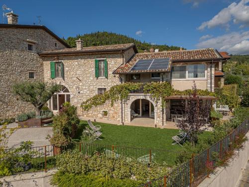 Gargagnago di Valpolicella House | Explore Corte Formigar: 4-Star Hotel with Premium Amenities
