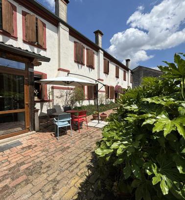 Arqua Polesine Bed & Breakfast | Discover Corte Bussari: 4-Star Oceanfront Getaway