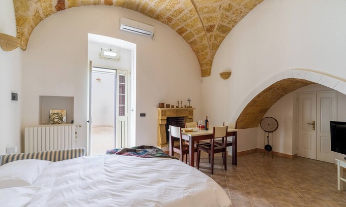 Specchia Apartment | Corte dei Mesci - U Farraru - Historic Center Specchia