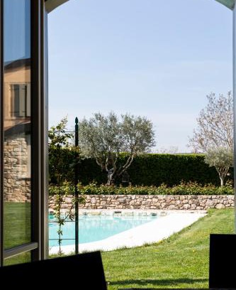 Soave Apartment | Family-Friendly Corte dei Soavi: Pet-Friendly & Oceanfront