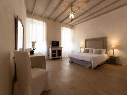 Provaglio d'Iseo Apartment | Luxury Stay at Corte del Cedro: Guest Rated 9.4/10