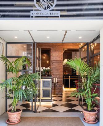 San Lorenzo Hotel | Discover Corte Guelfa: Pet-Friendly Retreat with Top Amenities