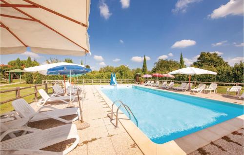 Orentano House | Discover Corte Ponziani 2: Family-Friendly Pool Retreat