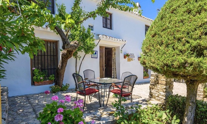 Priego de Cordoba Cottage | Family-Friendly CORTIJO CASABLANCA with Private Pool Retreat