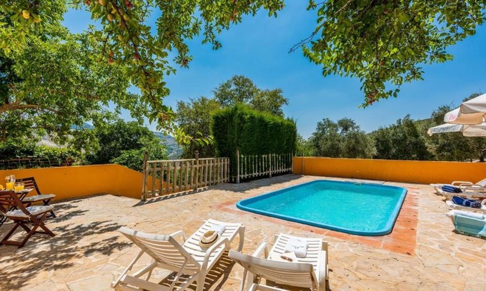 Osuna House | Discover Cortijo Coracho Osuna: Family-Friendly Retreat