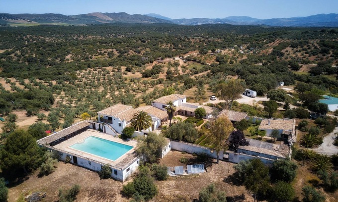 Loja House | Experience Cortijo El Cachete: Traditional Spanish Farmhouse
