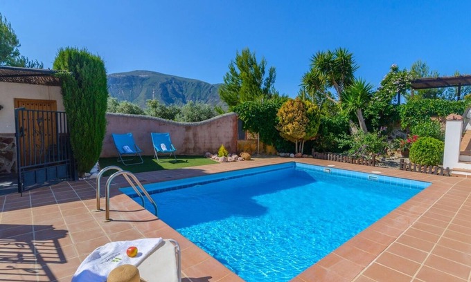 Orgiva Villa | Experience Cortijo El Olivar Órgiva: Pool, Spa & Family Fun