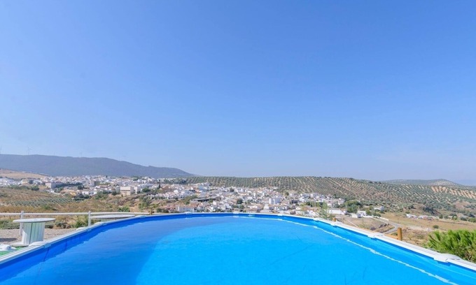 Villanueva de Algaidas Villa | Beautiful Cortijo La Umbría: Pool, Spa & 9.6/10 Rating