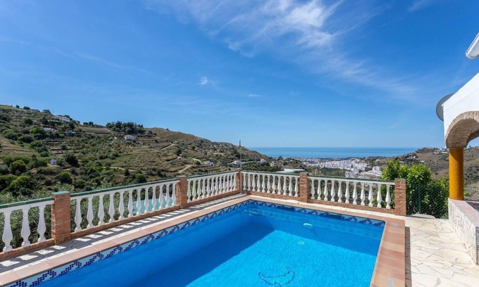 Torrox Cottage | Ocean View Retreat at Cortijo Tomé Solset - Rated 10/10