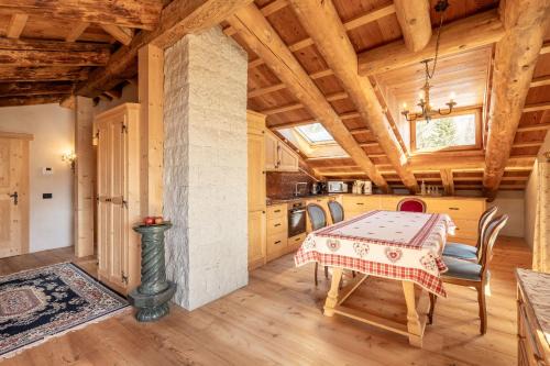 Cortina d'Ampezzo Apartment | Discover Family-Friendly Comfort at Cortina Lodge