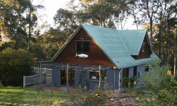 Corruna House | Discover Corunna Views: Oceanfront Retreat in Central Tilba