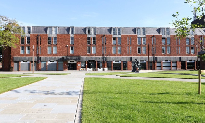 Grimsby Hotel | Discover Comfort at Corus St James Hotel Grimsby