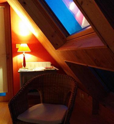 Carantec Bed & Breakfast | Oceanfront Bliss at Cosmeur B&B - Rated 10/10 by Guests