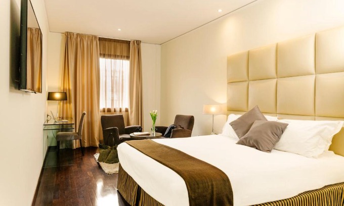 Peretola Hotel | Experience Elegance at Cosmopolitan Hotel - 4-Star Comfort