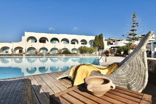 Localita Mursia Hotel | Experience Comfort at Cossyra Hotel with Ocean Views
