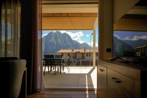 Zorzino Apartment | Costa Blu-Pool and Terrace overlooking the lake