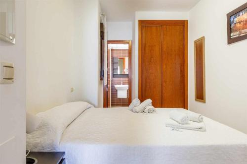 Caleta de Velez Apartment | Cozy Costa del Sol Oriental: Family & Pet-Friendly Escape