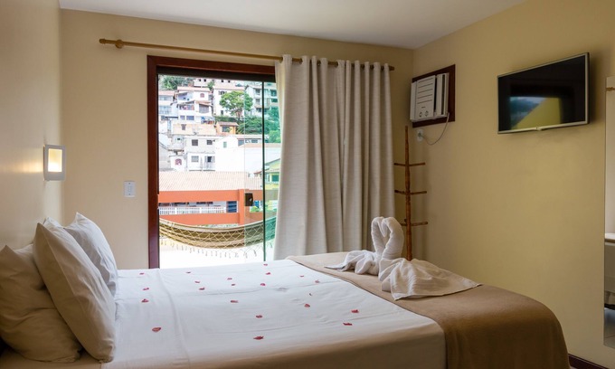 Taio Hotel | Beachside Bliss at Costa Dourada Pousada - Rated 9.8/10