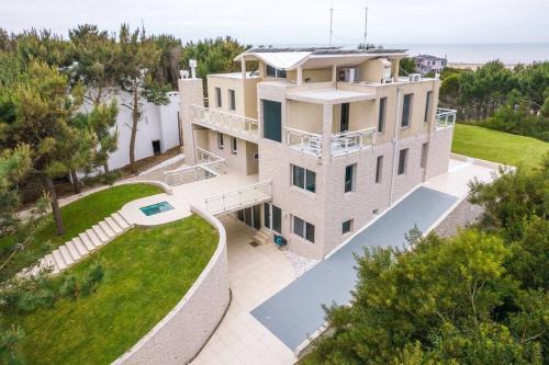 Pinamar Villa | Discover Costa Esmeralda: A Perfect Oceanfront Retreat