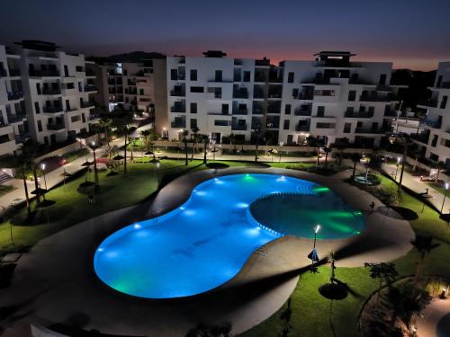 Martil Apartment | Costa Mar Playa 10 - Appartement Charmant avec Piscine et Vue Mer