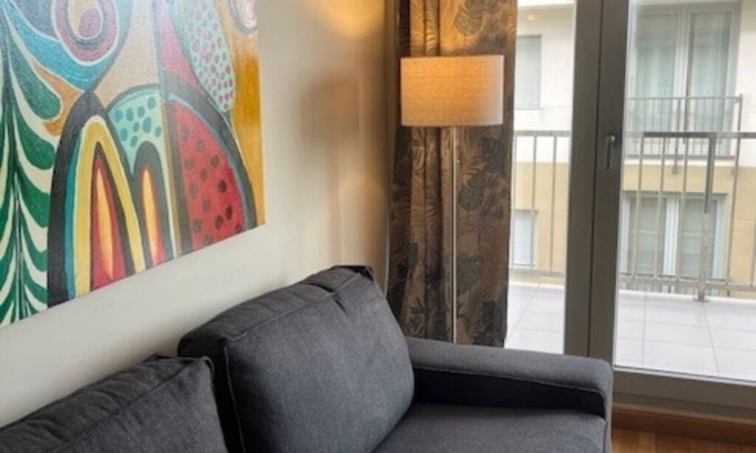 Barreiros Apartment | Cozy Costa Reinante: Steps from Las Catedrales Beach