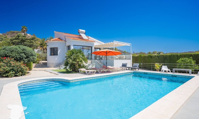 Empedrola Villa | Experience Villa Hermosa: Guest Rated 10/10 in Calpe