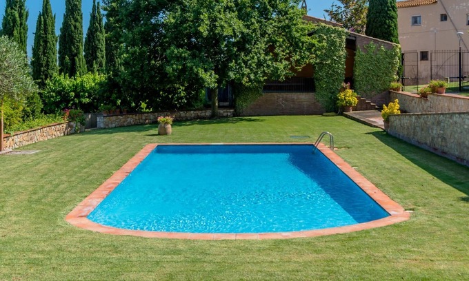 Albons Villa | Exceptional Mas Xargay: Pool, Spa & Family-Friendly Comfort