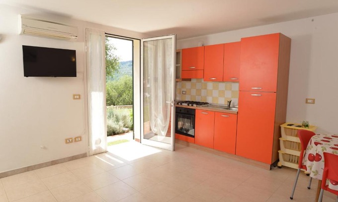 Costa dʼOneglia Bed & Breakfast | Experience Costadoro: Pet-Friendly Haven with High Ratings