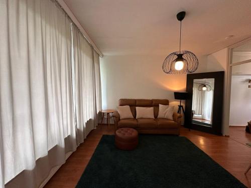 Itainen District Apartment | Costal Stay with Forest Views