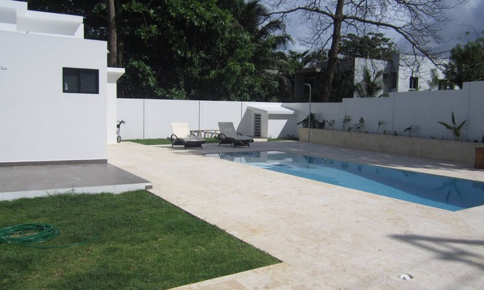 Costambar Bed & Breakfast | Relax at Costambar Beachfront Private Home with Pool Access